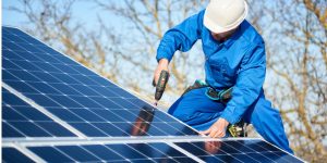 Installation Maintenance Panneaux Solaires Photovoltaïques à Carlat